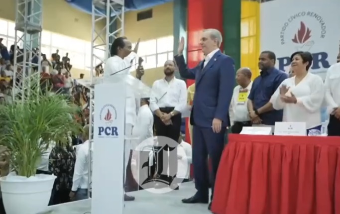 Zorrilla Ozuna con su PCR le 