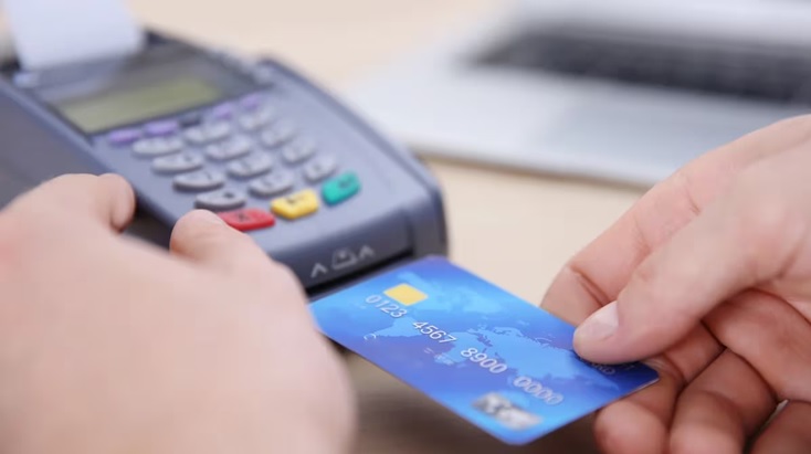 Entra en vigencia Ley en NY sobre tarjetas de crédito