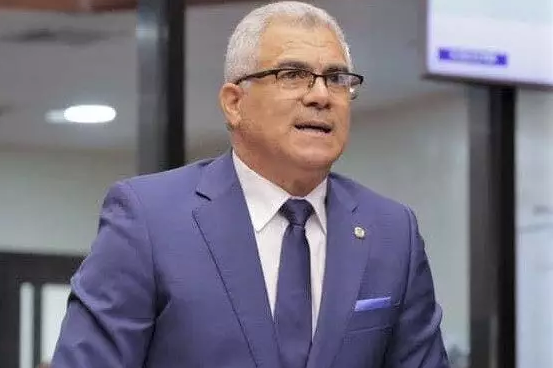 Se le cae la apuesta a Leonel en Ocoa! El senador José Castillo renuncia a la FP y será juramentado en el PRM