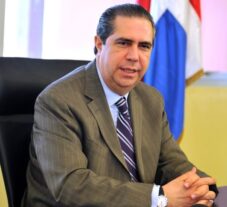 Votantes RD en NY avalan pronóstico electoral Javier García; habrá segunda vuelta con sorpresas