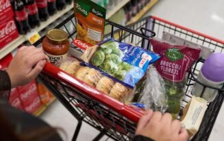 Personas con cupones SNAP recibirán hasta $1,751 a partir del 1 de junio; dominicanos se benefician