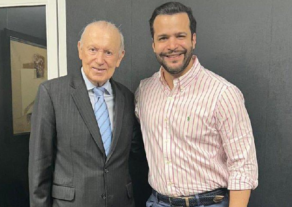 Premio de consolación a Rafael Paz tras quedar fuera boleta FP! Alburquerque cede cargos presidente y coordinador campaña DN