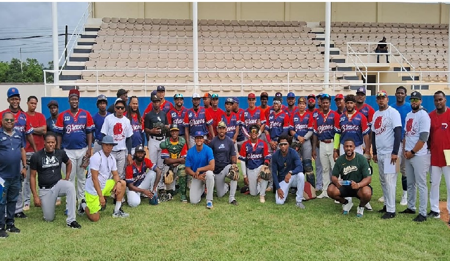 Jugadores nativos accionaron en Ligas Menores se integran a práctica Bravos de La Vega