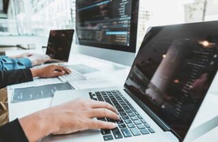 Más de 5 mil empleos disponibles en la industria tecnológica en NY; dominicanos pueden beneficiarse