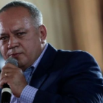 Diosdado Cabello amenaza a RD: «Yo te agarro en la bajadita… nosotros tenemos el petróleo»