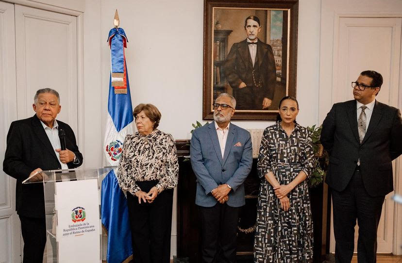 Embajada Dominicana ante el Reino de España realizó encuentro con periodistas dominicanos