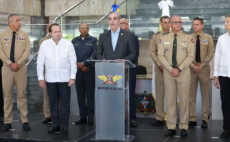 Gobierno dominicano anuncia operativo para deportar hasta 10 mil indocumentados cada semana