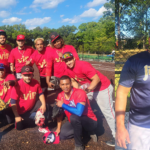 En Liga de Softbol de Newark NJ Torneo Otoñal Jimeros USA y Team VIP dividen