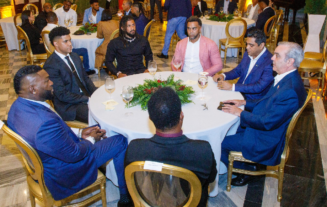 Navidad de Grandes Ligas! El presidente Abinader realiza cena-encuentro con peloteros de las Mayores