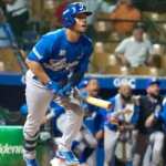 Con grand slam de Francisco Mejía abriendo el juego Licey empata la serie final a dos por bando