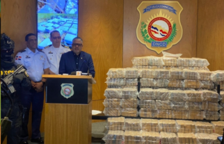 Autoridades se incautan de 766 paquetes de cocaína y apresan a 6 personas en Pedernales