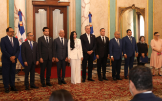 Abinader juramenta a Yeni Berenice como procuradora general; eligen 6 adjuntos