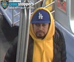 Acusan hispano violar cadáver humano en tren NYC; presuntamente es dominicano