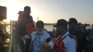 Atrapado en una lancha en Puerto Plata el comunicador Angel Martínez tras ser declarado en rebeldía