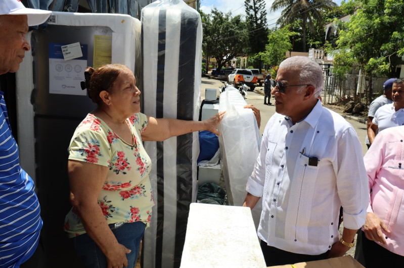 Abinader declara estado de desastre en Gaspar Hernández y Espaillat; instruye desplegar equipos ayuda y reparación