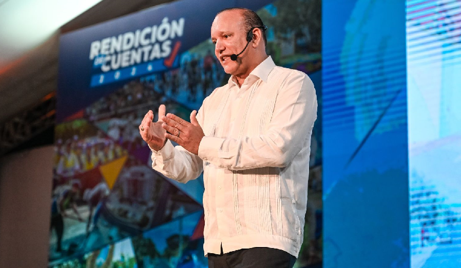 Alcalde Ulises Rodríguez impulsa la transformación de Santiago a través del deporte