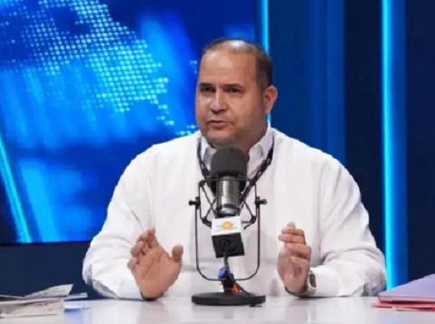 Allanado el comunicador Aquiles Jiménez; MP lo acusa de ser testaferro de Jochy Gómez en Operación Camaleón