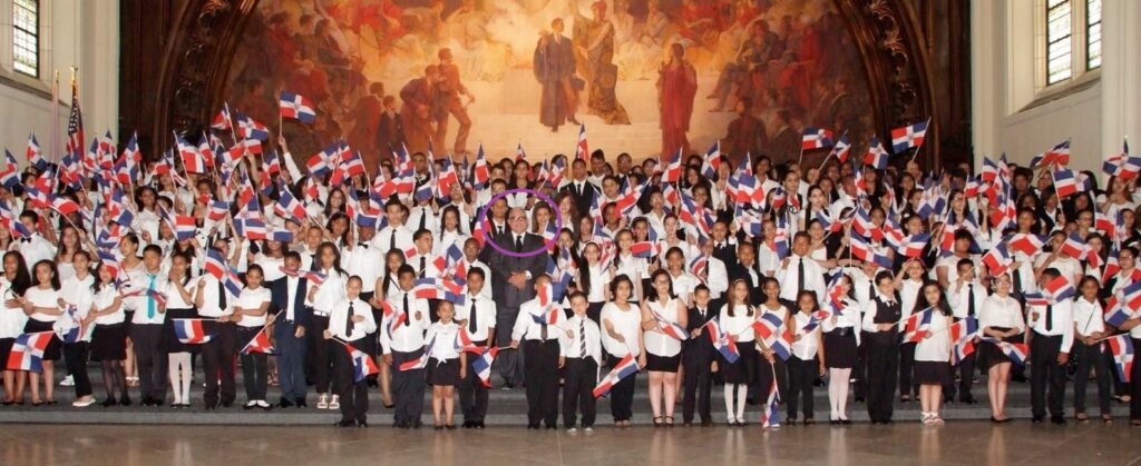 PLD-NY demanda del consulado RD no reducir tradicional «Mérito Estudiantil en el Exterior»