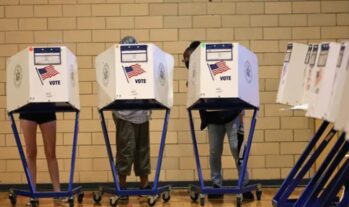 Este sábado es último día para registrarse en proceso electoral NYC; dominicanos participan