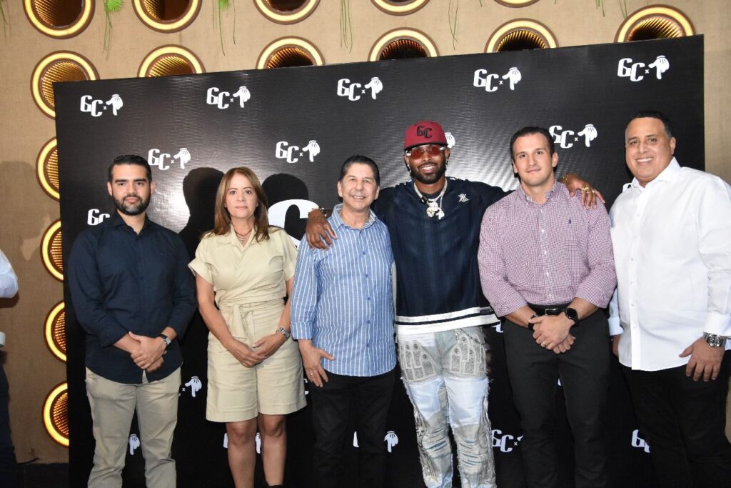 Gigantes del Cibao presentan a José Reyes en San Francisco de Macorís