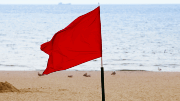 Bandera roja en Puerto Plata y Rio San Juan por efectos de peligroso huracán Erin, ya en categoría 5
