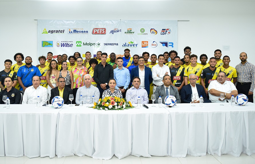 MOCA FC presenta su plantilla para temporada 2025-2026 de LDF con grandes aspiraciones