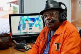 Fallece el veterano narrador deportivo romanence Juan Báez, otrora voz oficial de los Toros del Este
