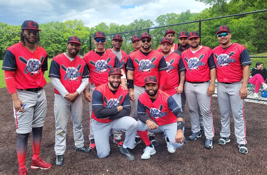 Cero Estrellas derrota al Team Familia Softbol de Newark New Jersey en la Gran Final