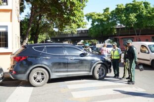 El Intrant venderá vehículos remolcados por mal estacionarse si infractores no pagan multa y lo retiran en 90 días