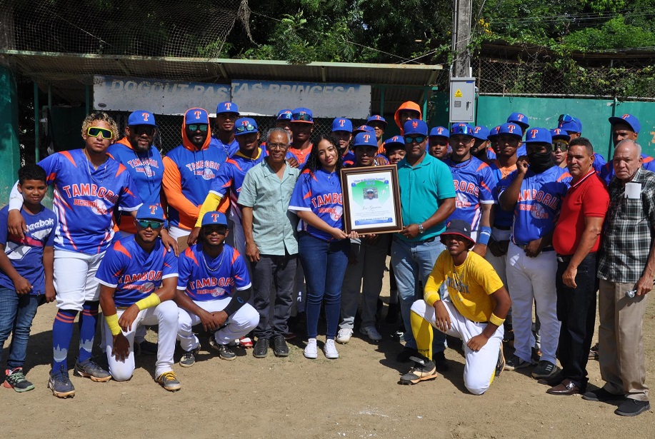 Tamboril gana por partida doble a Villa González y pasa a la Gran Final frente a Cienfuegos
