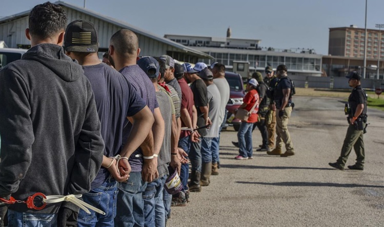 Gobierno de Trump ha arrestado más de 300 mil personas; preocupación entre dominicanos NYC