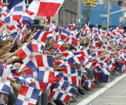 Llaman redoblar apoyo «Desfile Dominicano» por exaltar dominicanidad en playas extranjeras