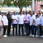 Río San Juan entre los municipios favorecidos con uno de los 38 camiones volteos donados por Turismo