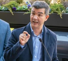Miles de dominicanos NYC podrán beneficiarse de Feria Contratación hará DOT