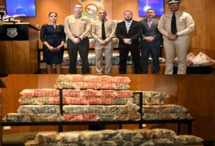 Qué golpe! Agentes de DNCD y del comando sur de EU interceptan lancha con 1,000 kilos de cocaína en costas de Pedernales