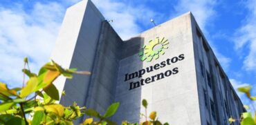 Este martes 21 arranca período de renovación de marbete para vehículos; la DGII advierte sobre multas