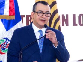 Apoyan posición presidente JCE de oponerse “radicalmente se cambie cédula por otro documento para votar en RD»