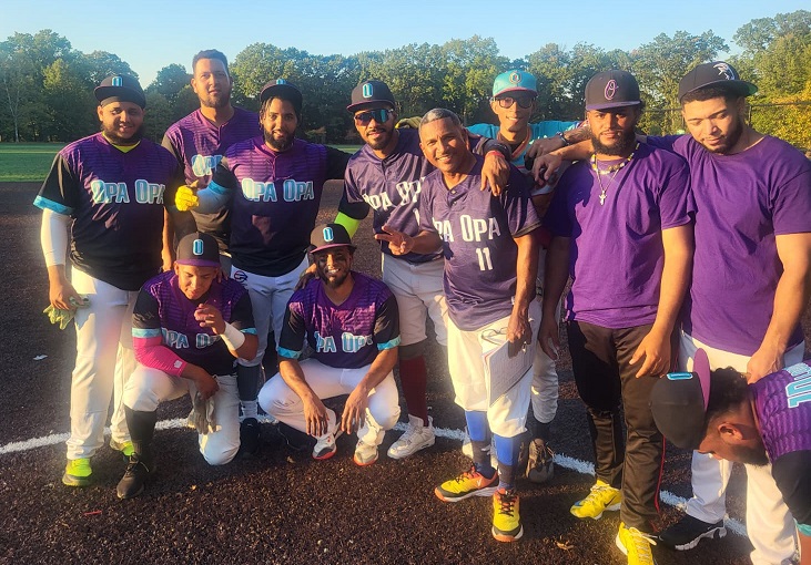 Los Campeones Opa Opa volvieron a barrer en softbol de Newark al derrotar al Team R