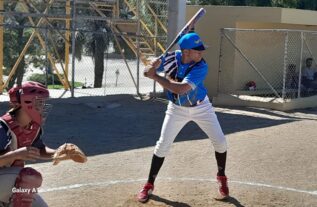 Producción gana por partida doble en softbol de Cementos Cibao