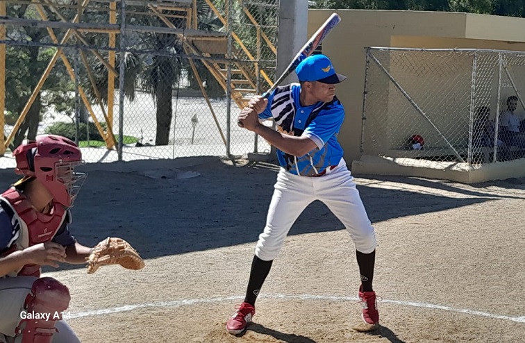 Producción gana por partida doble en softbol de Cementos Cibao
