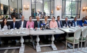 Expresidentes CODIA arremeten contra Monorriel SD: 