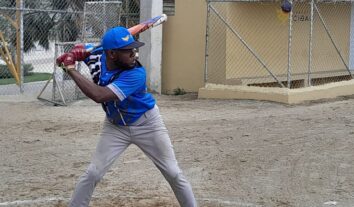 Producción gana dos en torneo de softol Cementos Cibao
