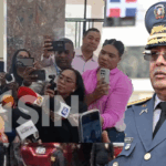 Congreso exige destitución del director de la Policia Nacional, 