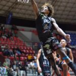 Máximo Gómez y Los Rieles lideran jornada del sabado en basket superior de San Fco. de Macoris