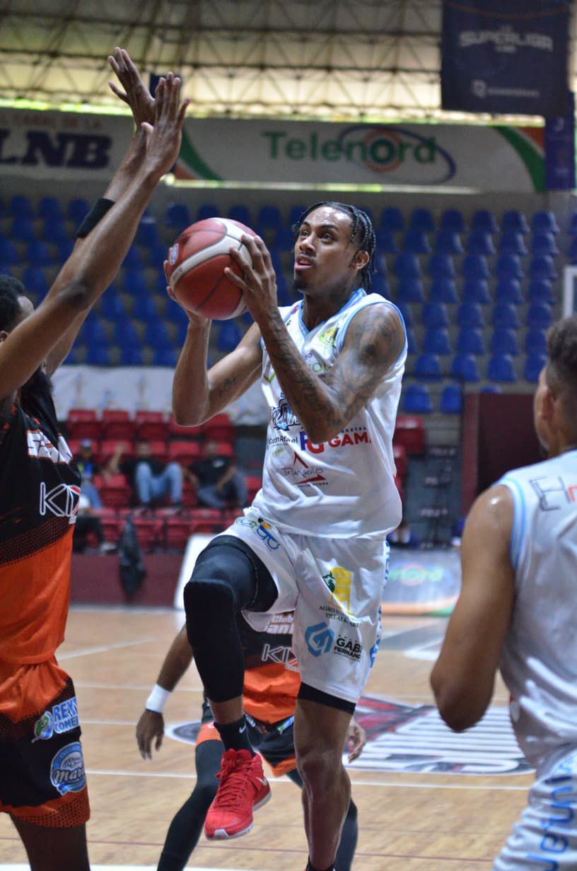 Duarte, San Martin y San Vicente lideran triple jornada dominical basket superior SFM