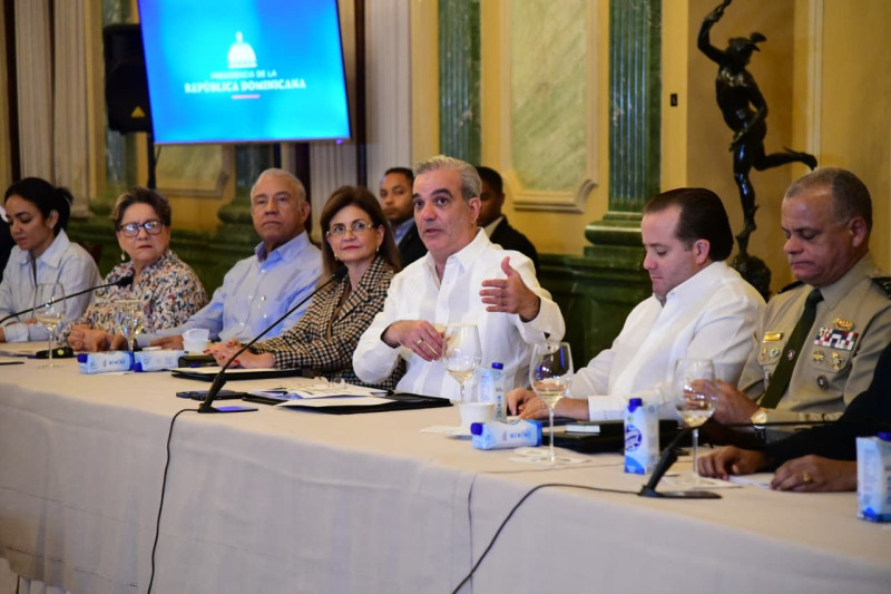 El Gobierno destinará $12,000 millones para ayuda a sectores afectados por el huracán Melissa