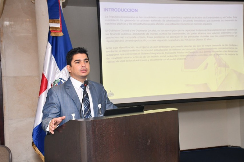 Presidente Abinader designa nuevos directores en Opret y ETER tras apagon del pasado martes