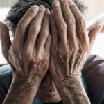 Aumentan agresiones contra envejecientes en NYC; exhortan dominicanos tomar precaución