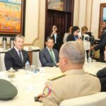 Secretario de Defensa de EE.UU, Pete Hegseth se reune a puertas cerradas con el presidente Abinader