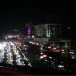 Apagón general pone a oscura a RD afectando sus actividades y sistema de transporte; inician investigación